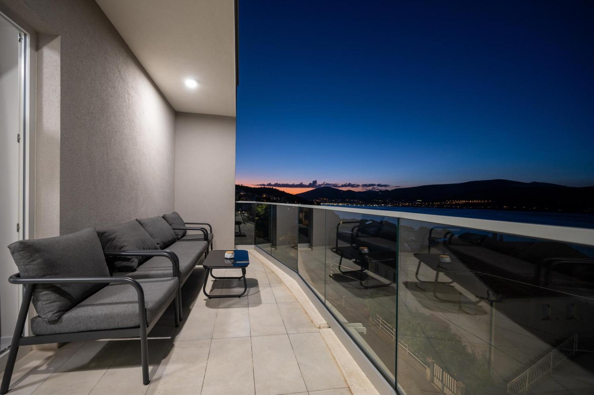 Apartments Filipo Trogir Luaran gambar