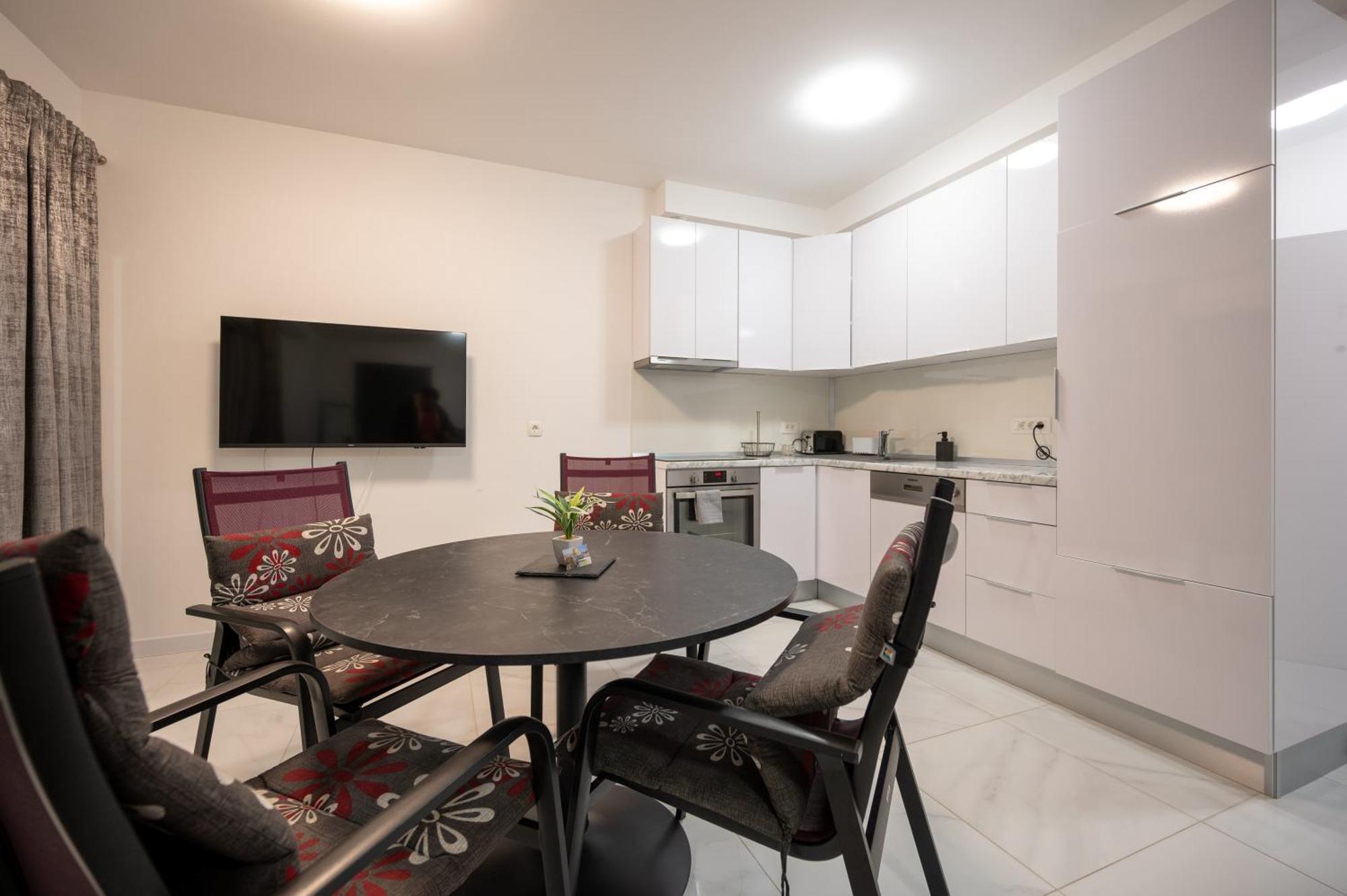 Apartments Filipo Trogir Luaran gambar