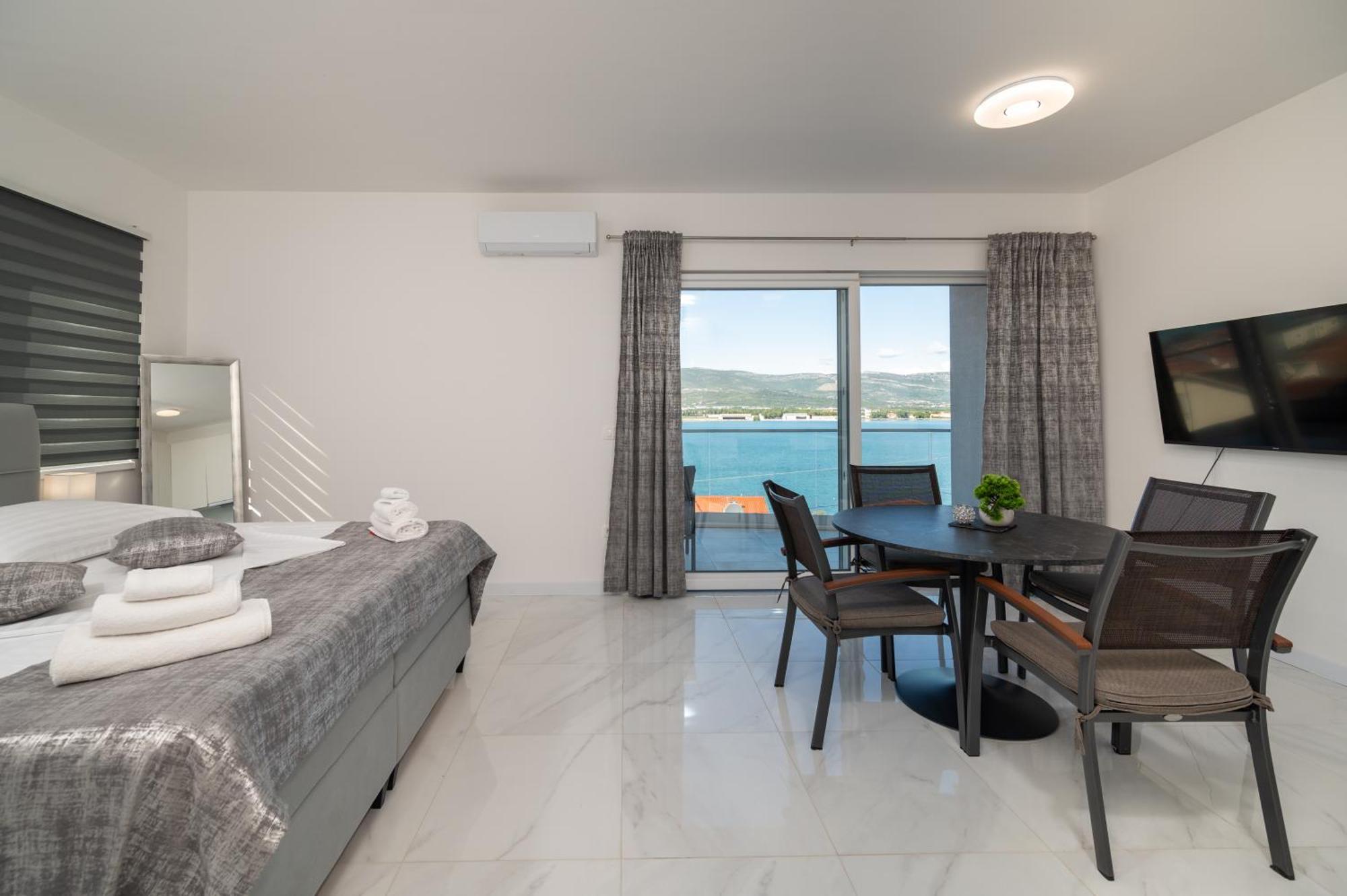 Apartments Filipo Trogir Luaran gambar